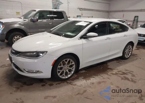 2015 Chrysler 200 C из США, поврежденный, VIN 1C3CCCEG5FN523722